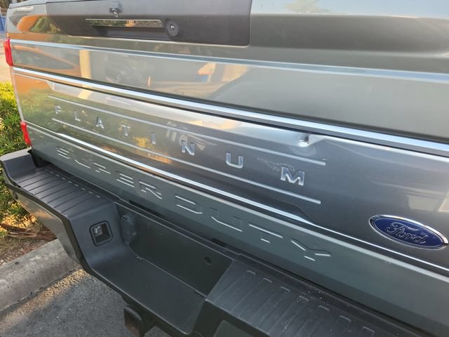 Used 2019 Ford F350 Platinum w/ Platinum Ultimate Package AWD/4WD image 7