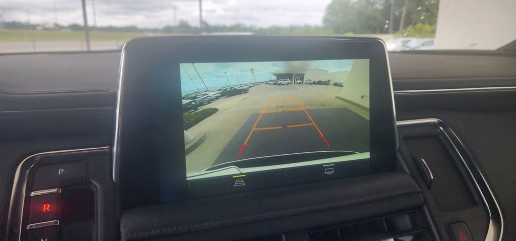 Used 2024 Chevrolet Suburban RST RWD image 34