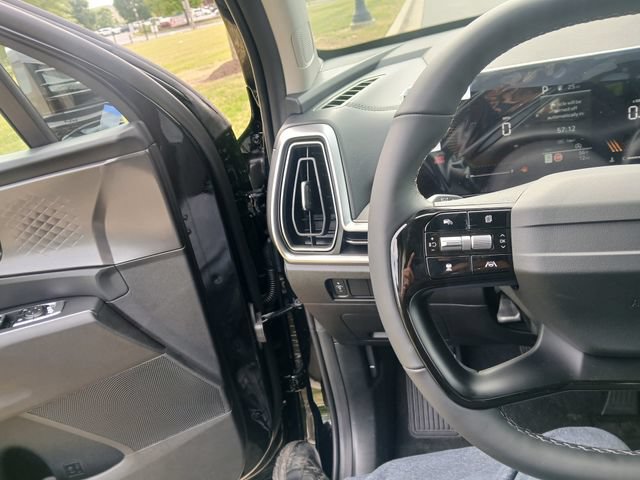 New 2026 Kia Sorento S AWD/4WD image 32