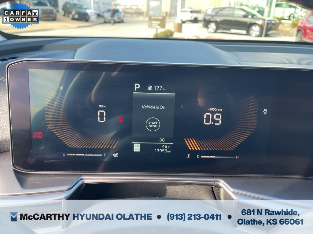 Used 2025 Kia Sorento S image 8