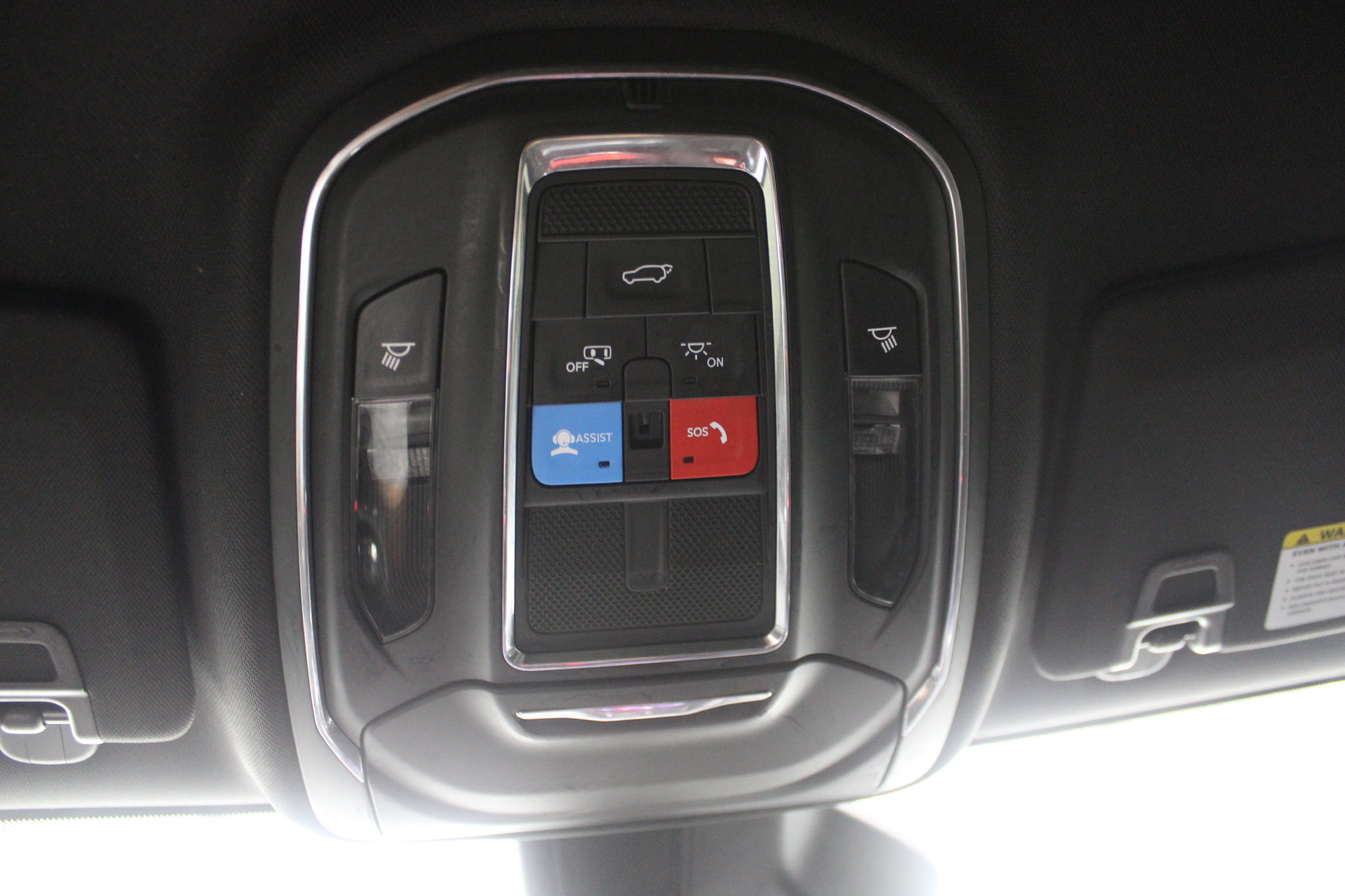 Used 2023 Jeep Grand Cherokee Altitude AWD/4WD image 33
