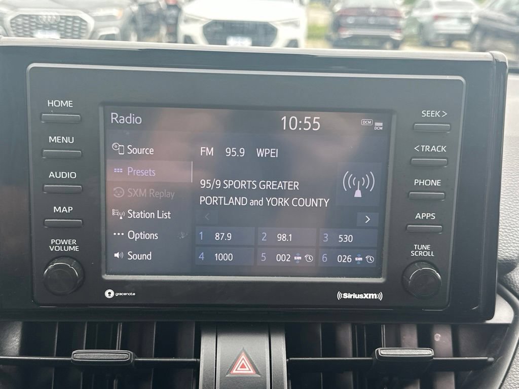 Used 2020 Toyota RAV4 LE w/ Carpet Mat Package AWD/4WD image 24