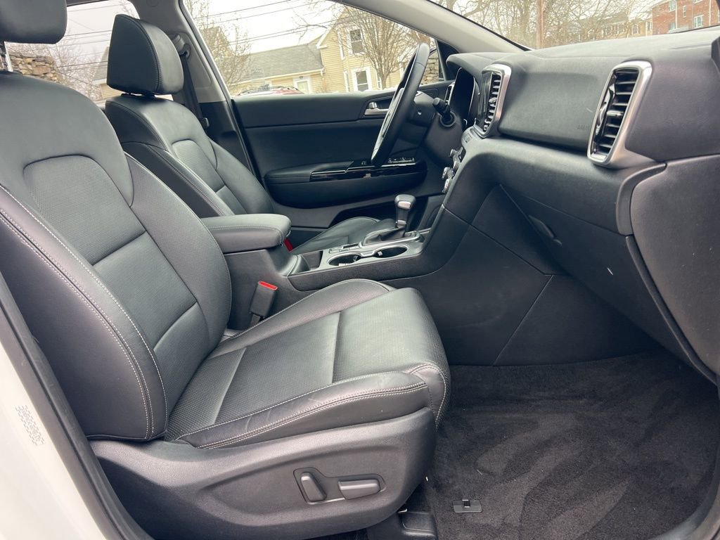 Used 2022 Kia Sportage EX w/ EX Technology Package image 28