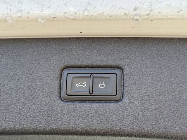 Used 2025 Audi Q7 3.0T Premium Plus image 32