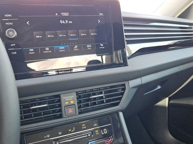 Used 2025 Volkswagen Jetta S image 17