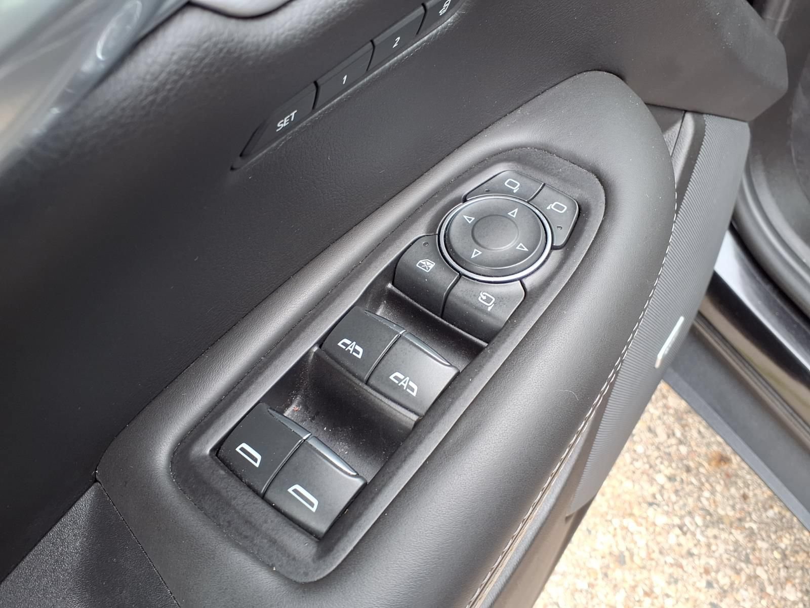 Used 2022 Cadillac XT5 Sportv w/ Platinum Package AWD/4WD image 15