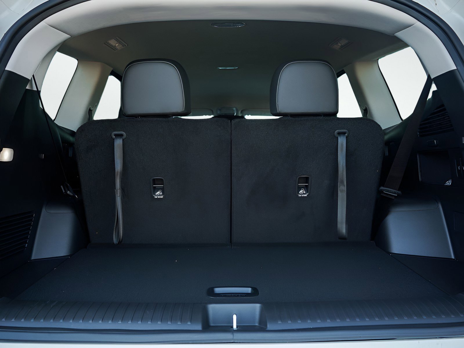 New 2026 Hyundai Ioniq 9 SEL image 8