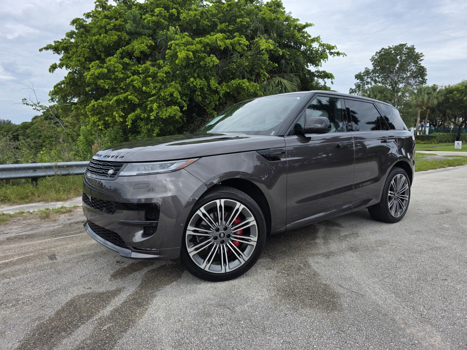 Certified 2025 Land Rover Range Rover Sport Dynamic SE