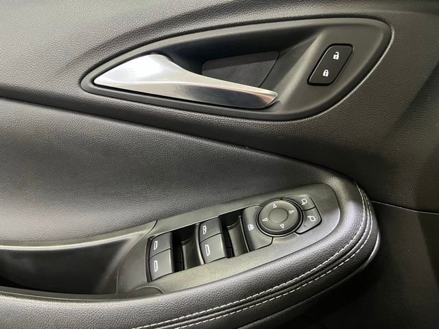 Used 2023 Buick Encore GX Select w/ Sport Touring Package AWD/4WD image 14