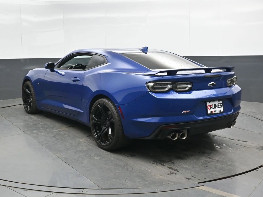Used 2023 Chevrolet Camaro SS RWD image 11