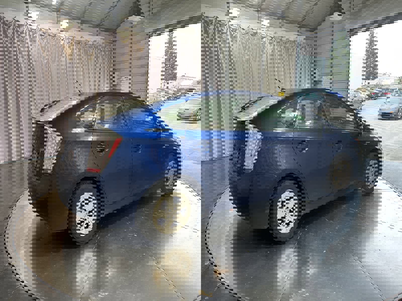 Used 2011 Toyota Prius Two image 9