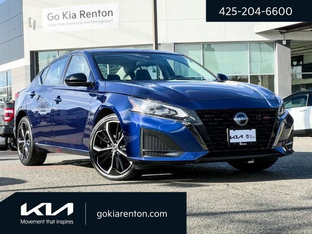 Used 2023 Nissan Altima 2.5 SR image 1