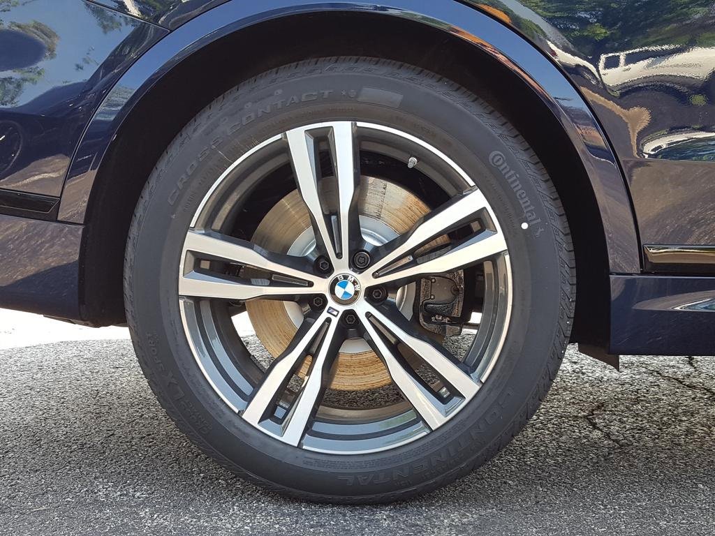 New 2026 BMW X7 M60i image 12