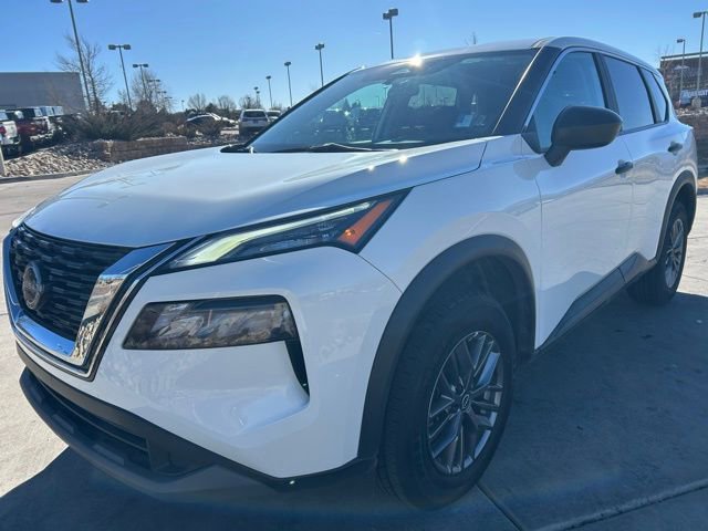 Used 2023 Nissan Rogue S image 3