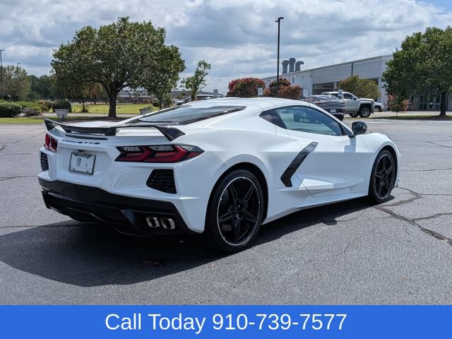 Used 2020 Chevrolet Corvette Stingray Coupe w/ Z51 Performance Package RWD image 3