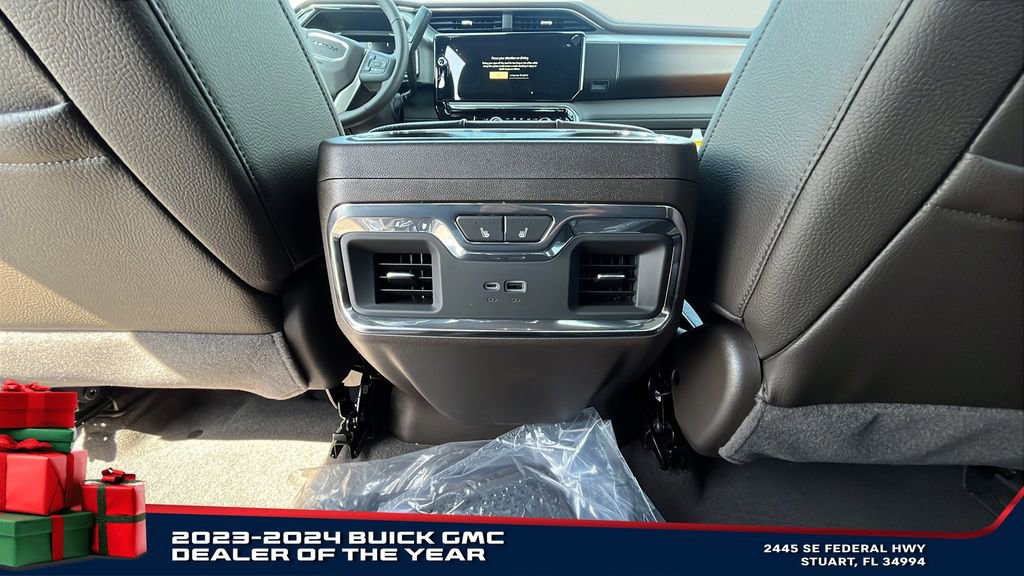 New 2025 GMC Sierra 2500 Denali w/ Denali Reserve Package image 15
