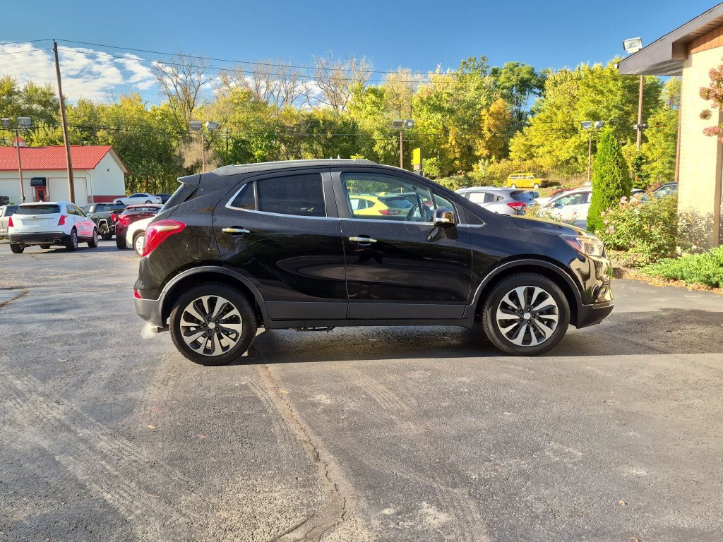 Used 2018 Buick Encore Essence AWD/4WD image 5