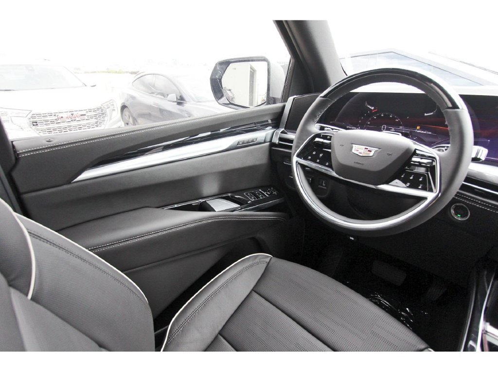 New 2027 Cadillac Escalade Sport w/ Touring Package AWD/4WD image 8