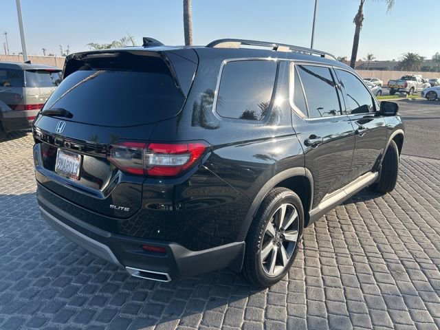 Used 2024 Honda Pilot Elite image 4