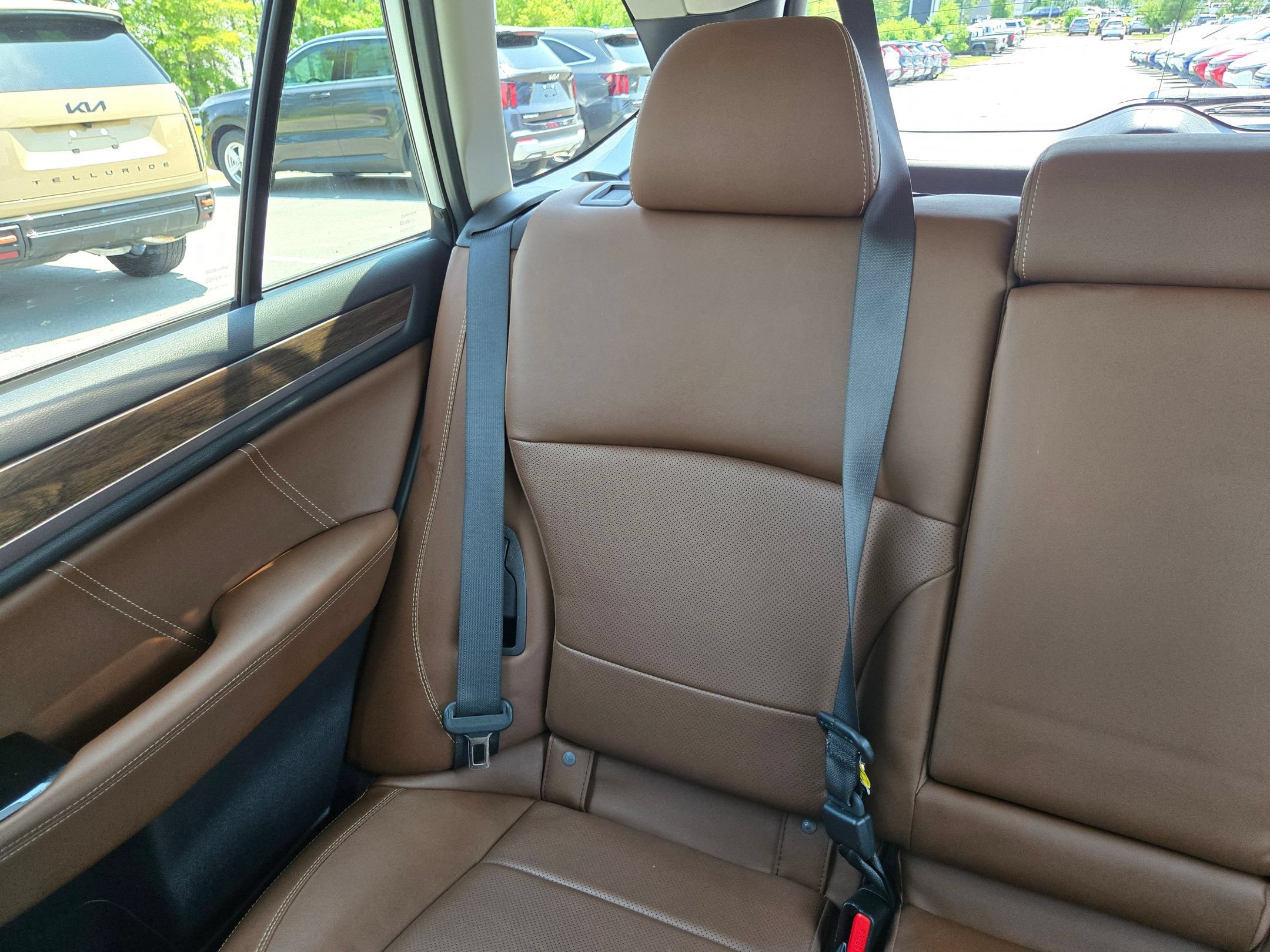 Used 2019 Subaru Outback 2.5i Touring AWD/4WD image 12