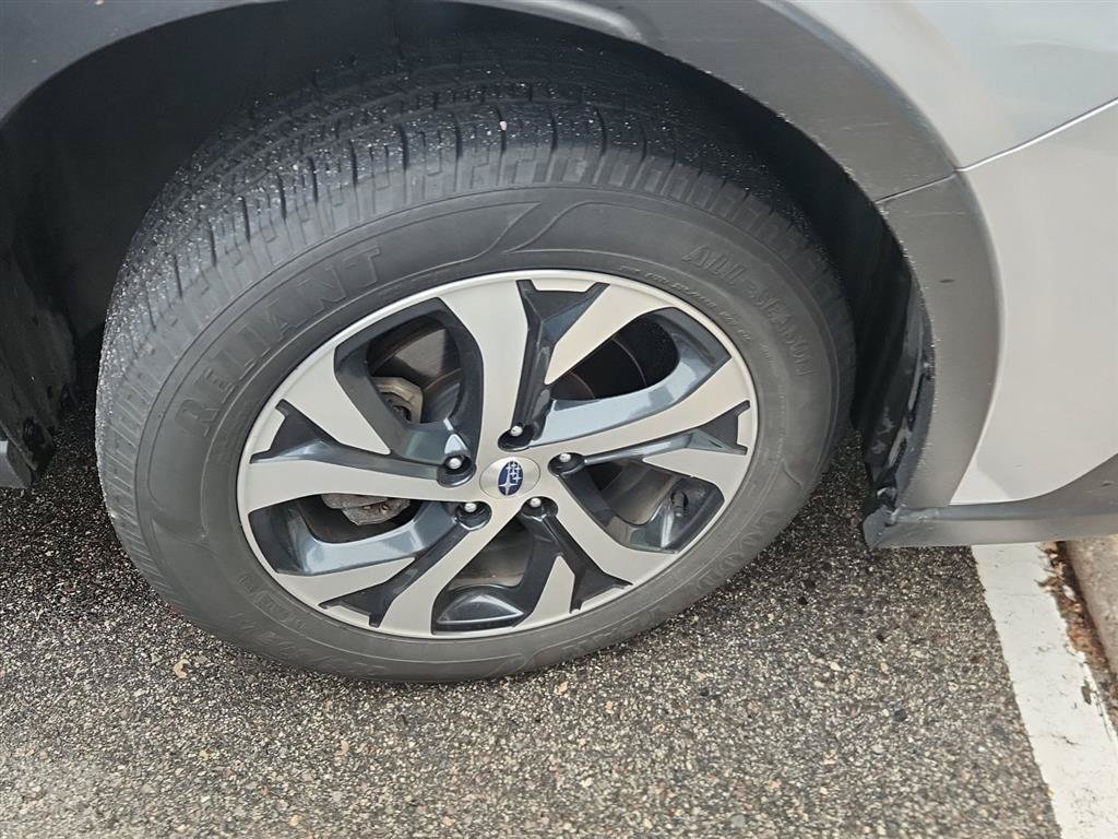Used 2021 Subaru Outback Limited AWD/4WD image 2