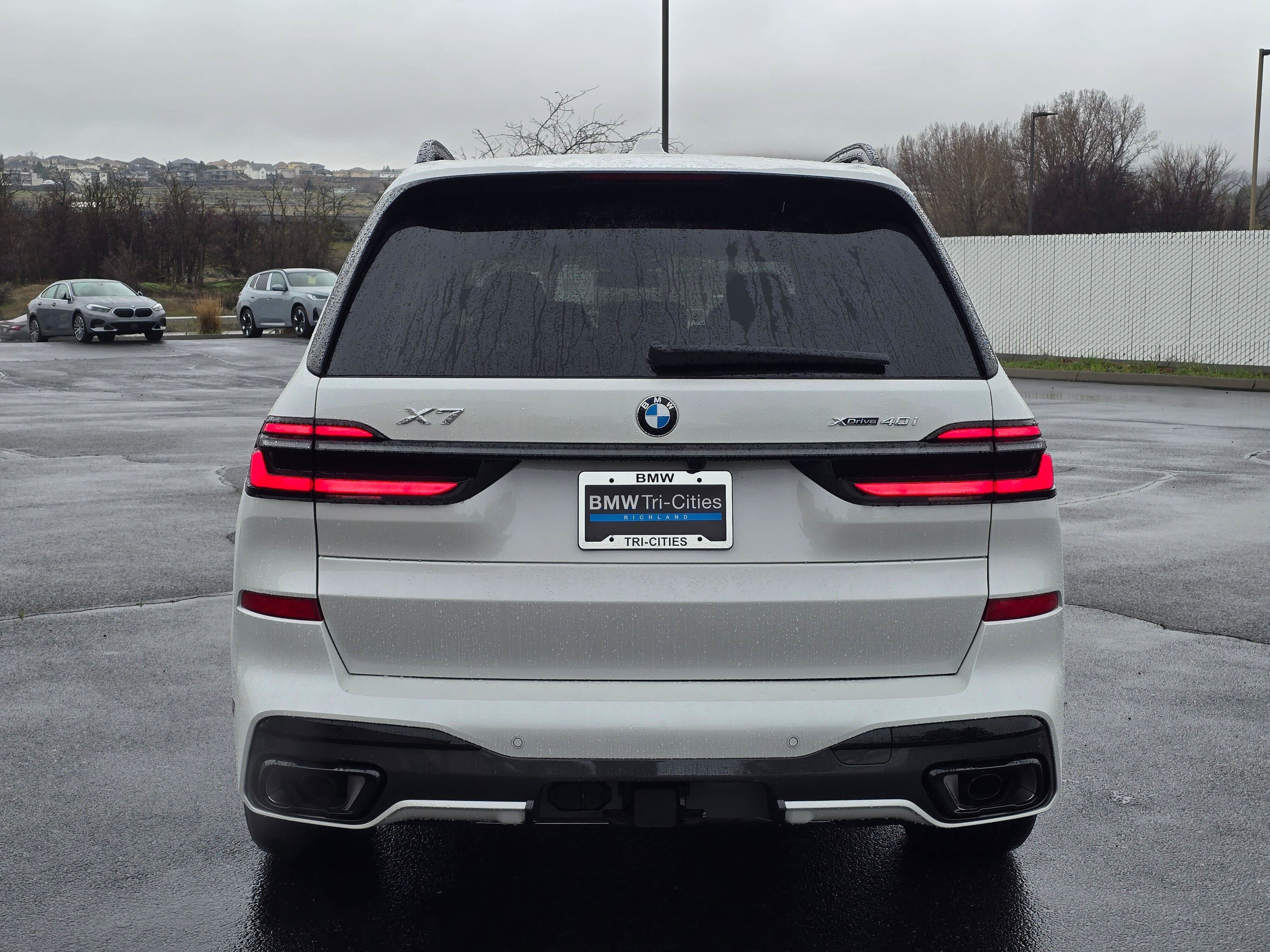 New 2026 BMW X7 xDrive40i w/ M Sport Package image 5