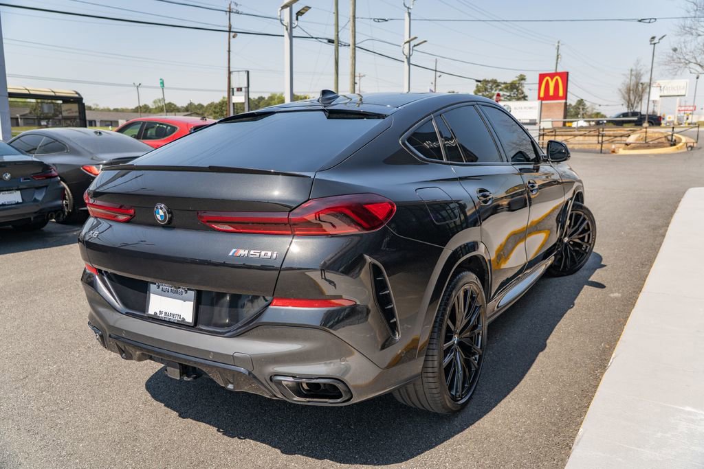 Used 2023 BMW X6 M50i w/ Executive Package image 9