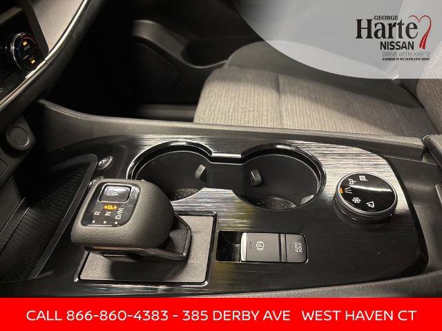 Certified 2023 Nissan Rogue SV image 13