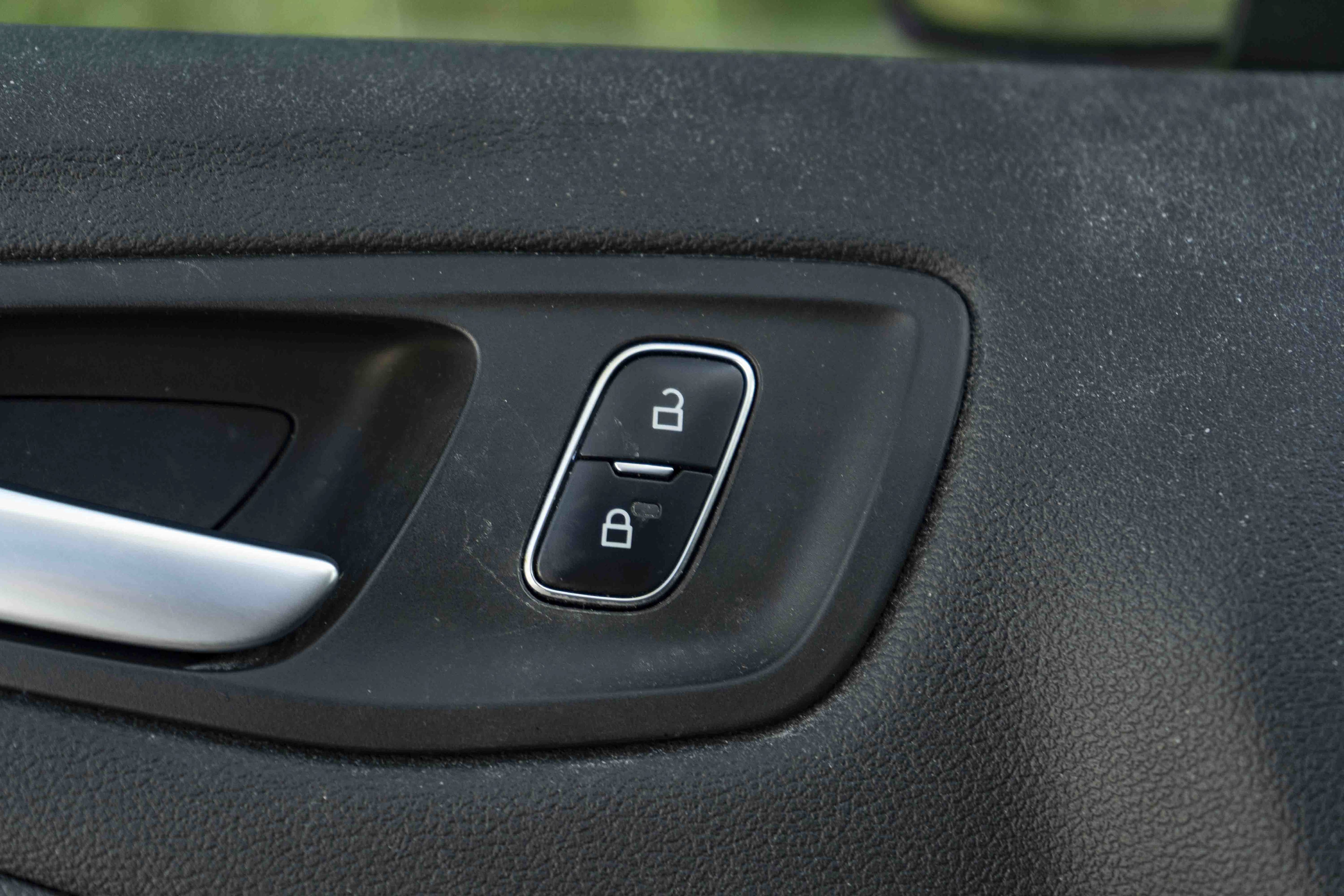 Used 2018 Ford Escape SEL FWD image 37