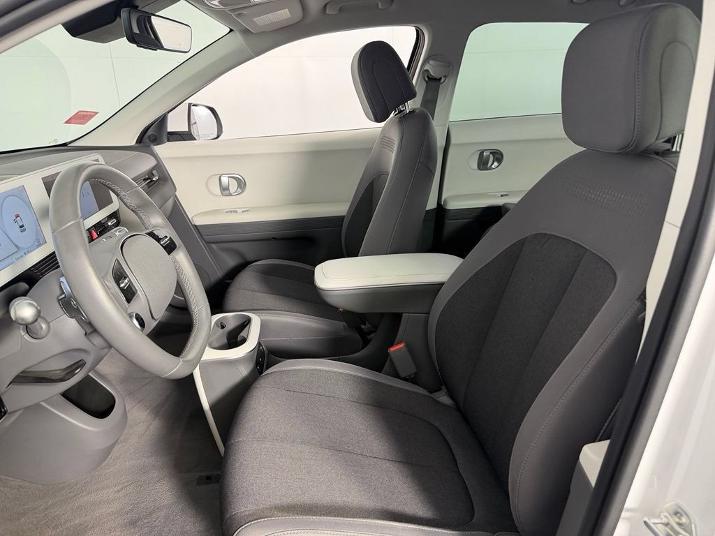 Used 2024 Hyundai Ioniq 5 SEL RWD image 23