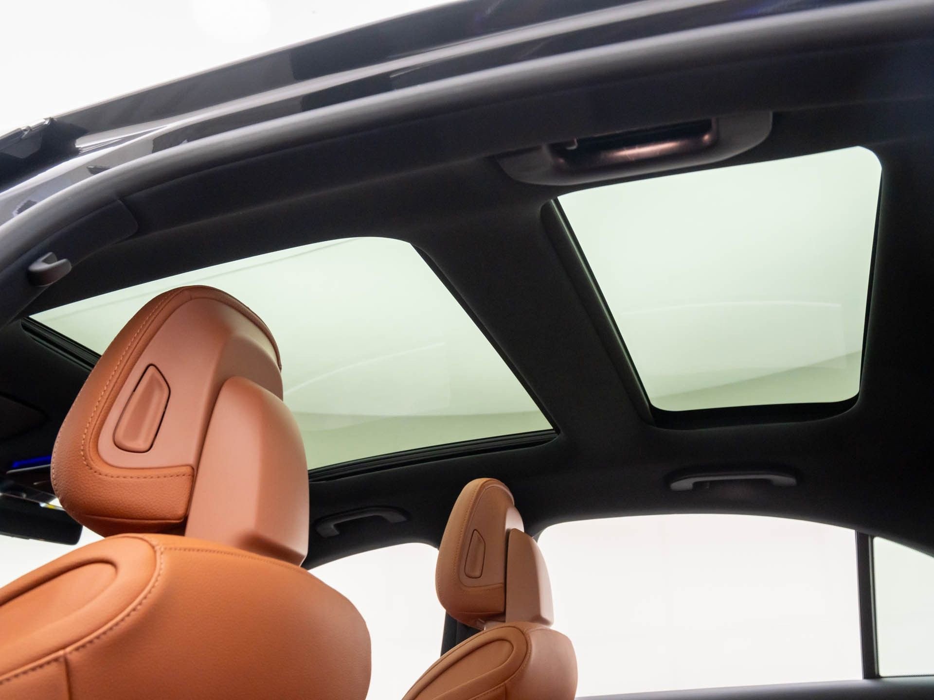 Certified 2023 Mercedes-Benz C 300 4MATIC Sedan image 19