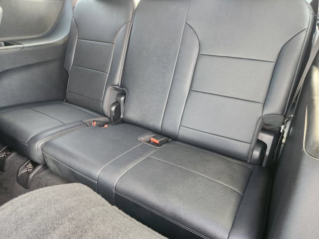 Used 2026 Chevrolet Traverse LT AWD/4WD image 31