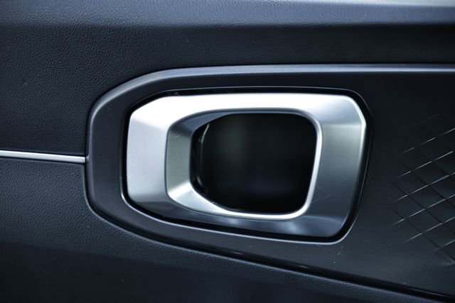 Used 2022 Kia Sorento S image 15