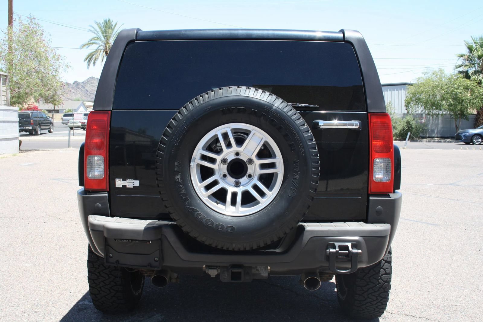 Used 2007 HUMMER H3 w/ Chrome Appearance Package AWD/4WD image 6