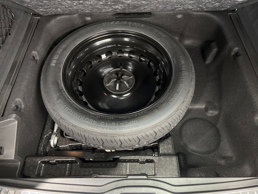 Used 2025 Mercedes-Benz GLE 350 4MATIC image 9