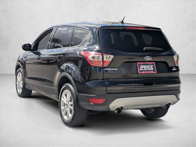 Used 2017 Ford Escape SE image 7
