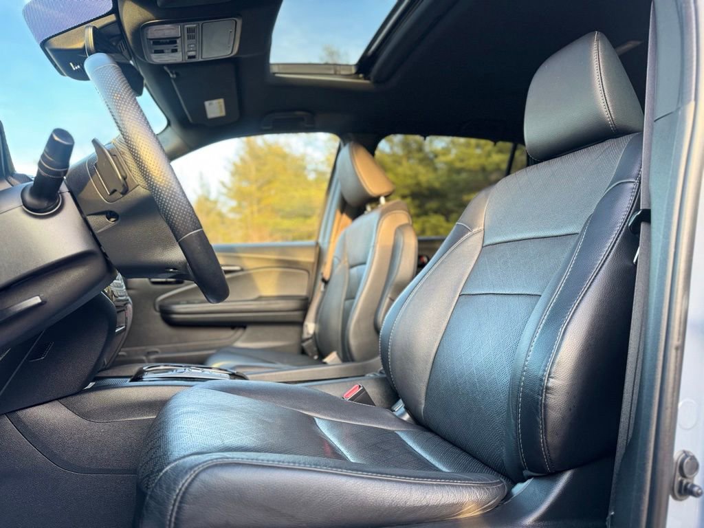 Used 2022 Honda Passport Elite image 14