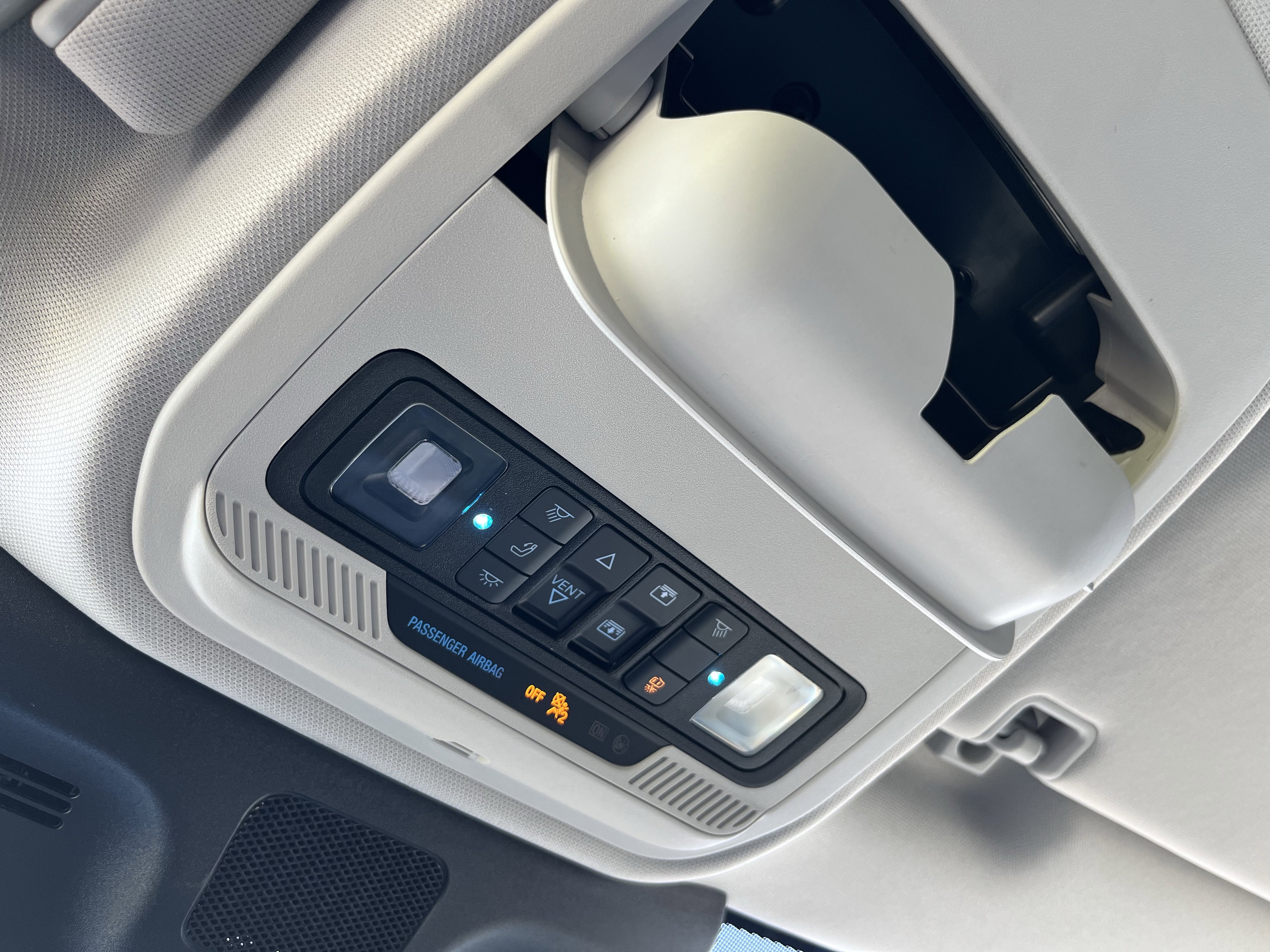 Used 2025 Ford Expedition Active image 38