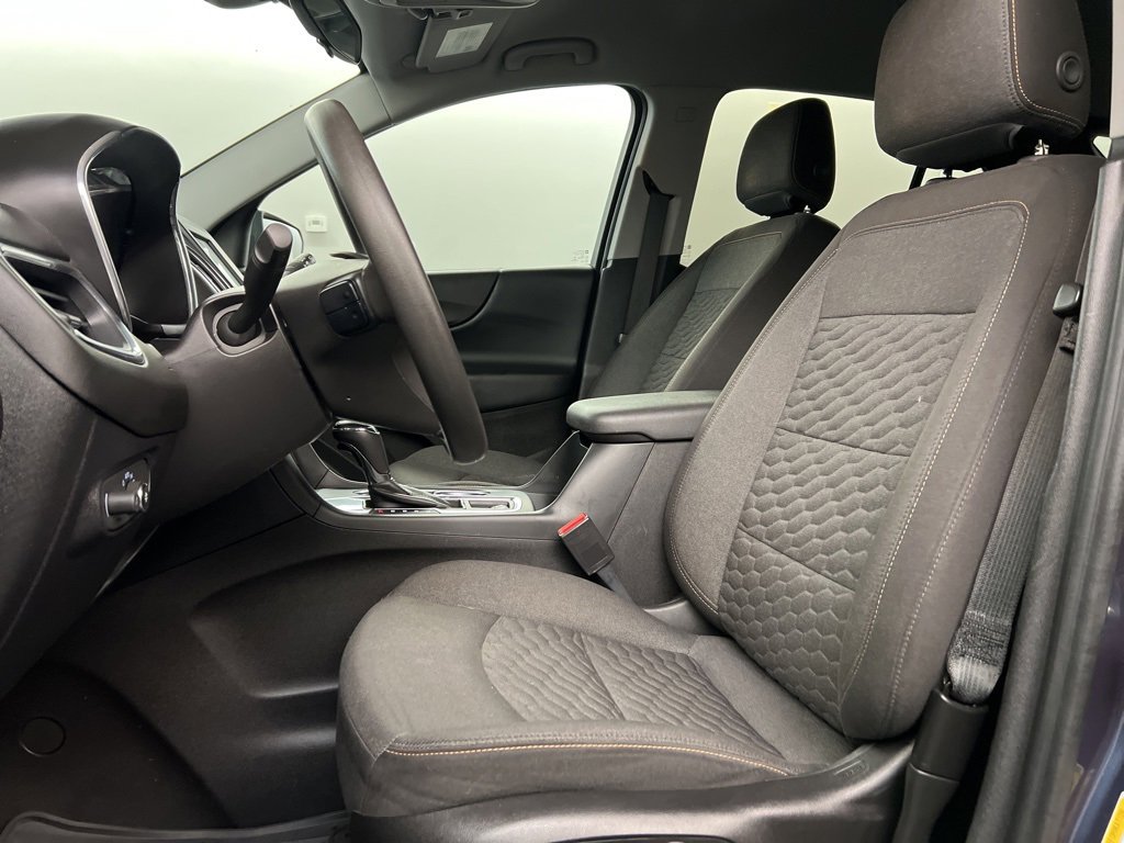 Used 2018 Chevrolet Equinox LT image 25