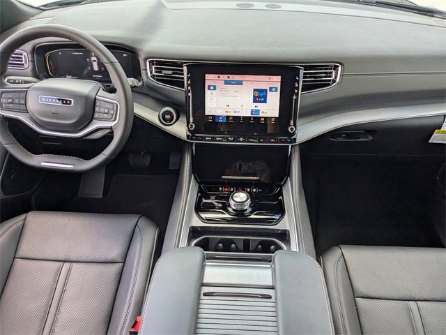 New 2025 Jeep Wagoneer L Series II image 14