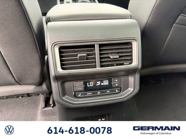 New 2026 Volkswagen Atlas SEL image 18