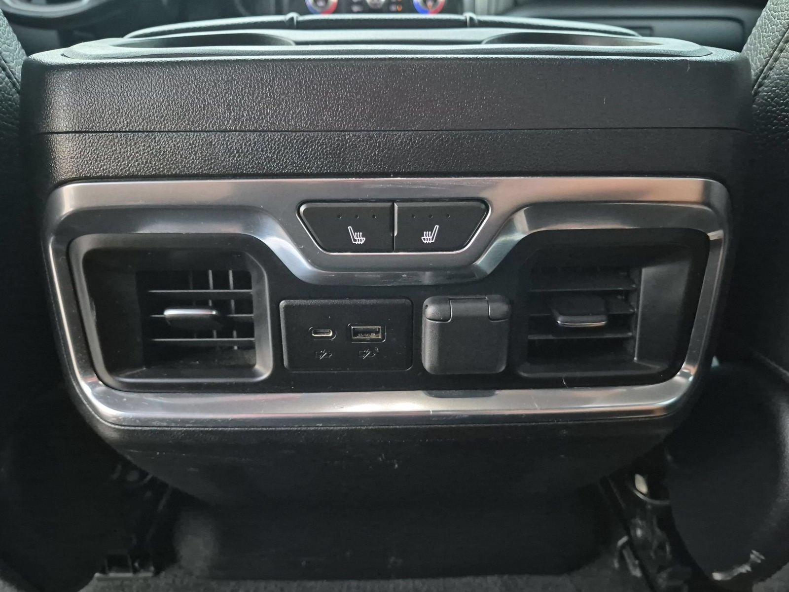 Used 2019 GMC Sierra 1500 Denali w/ Denali Ultimate Package AWD/4WD image 26