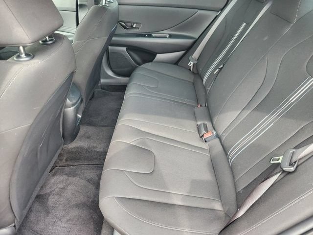 Used 2026 Hyundai Elantra Sport FWD image 28