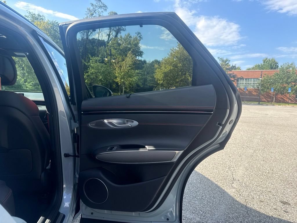 New 2027 Genesis GV70 2.5T Sport Prestige AWD/4WD image 28