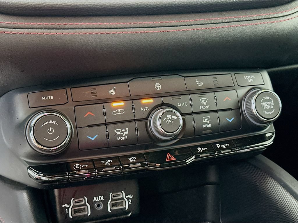 Certified 2023 Dodge Durango GT w/ Blacktop Package AWD/4WD image 25