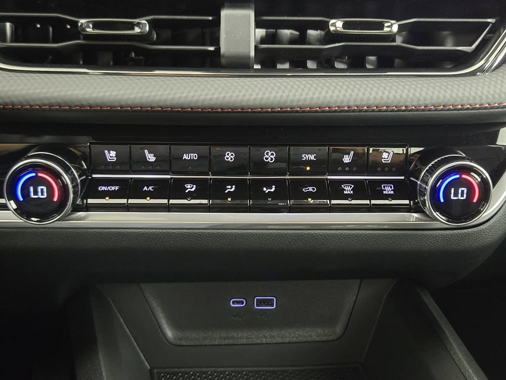New 2026 Chevrolet Equinox RS w/ Convenience Package III FWD image 19