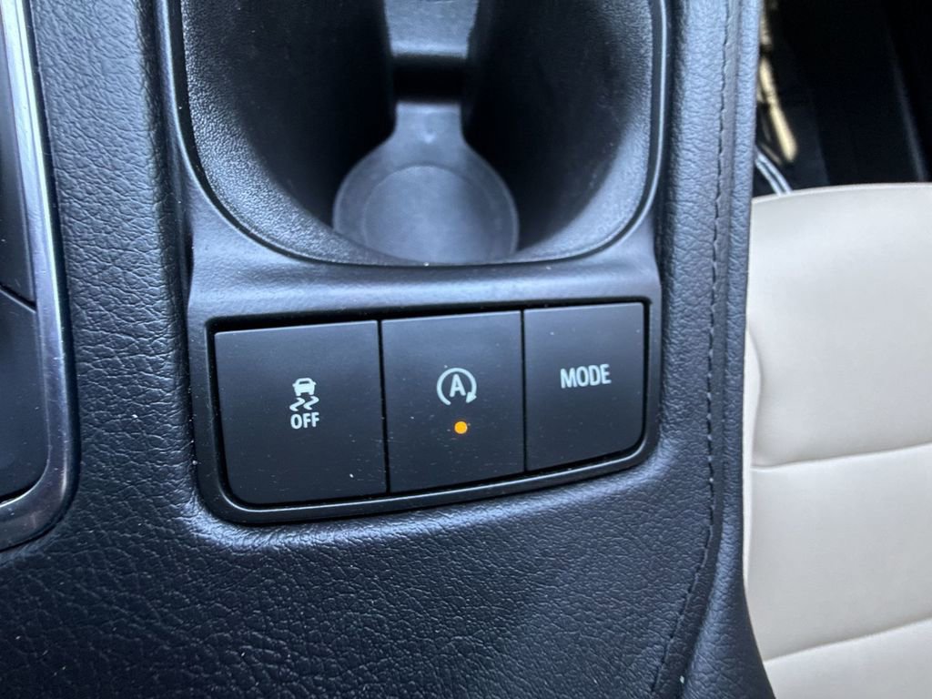 Certified 2024 Cadillac XT4 Luxury FWD image 46