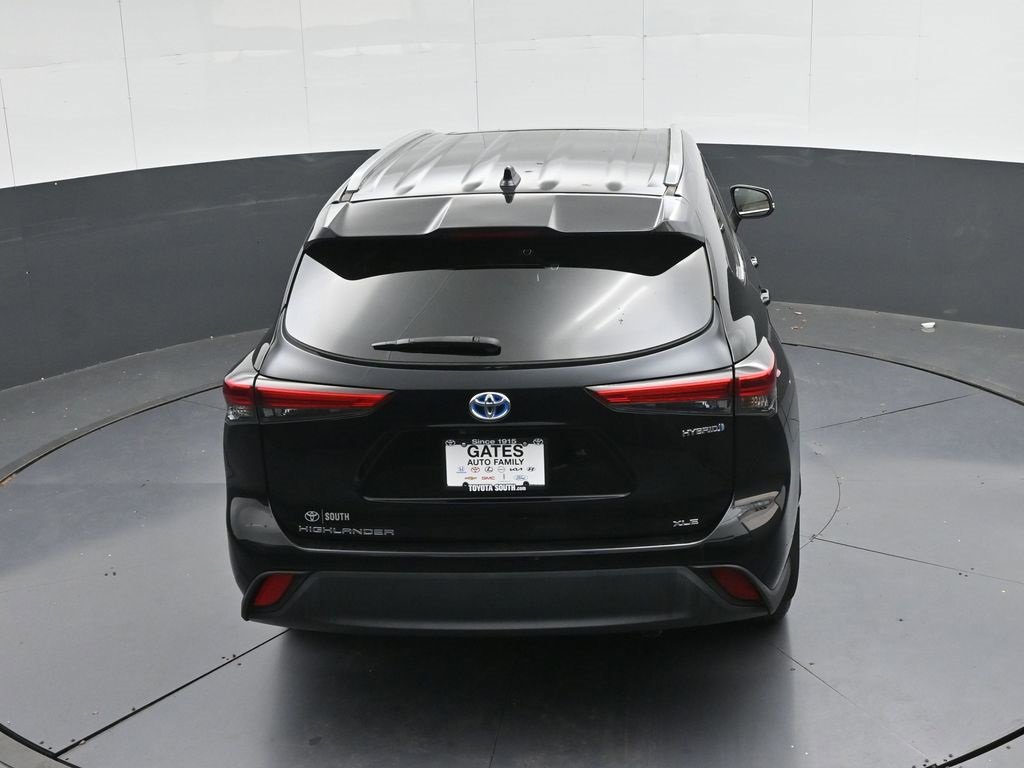 Used 2023 Toyota Highlander Bronze Edition image 39