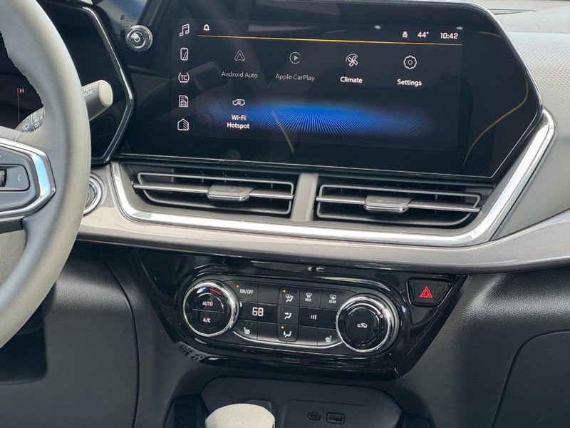 New 2026 Chevrolet Trax ACTIV w/ Sunroof Package image 8