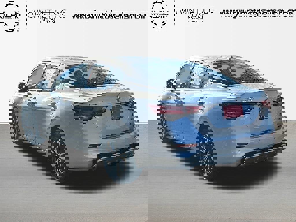 Used 2023 Nissan Sentra SV image 7